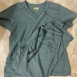 Wonderwink FLEX scrubs set size medium